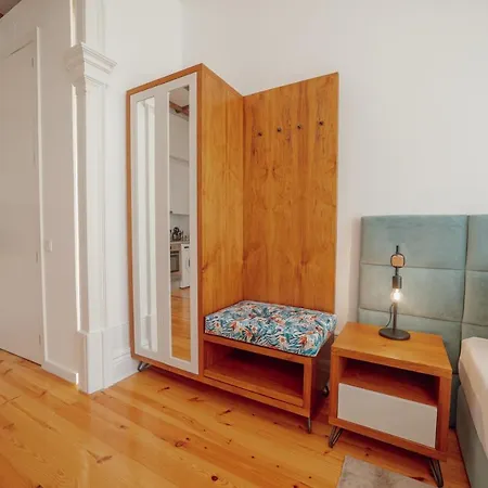 Elegant By Homing Porto
