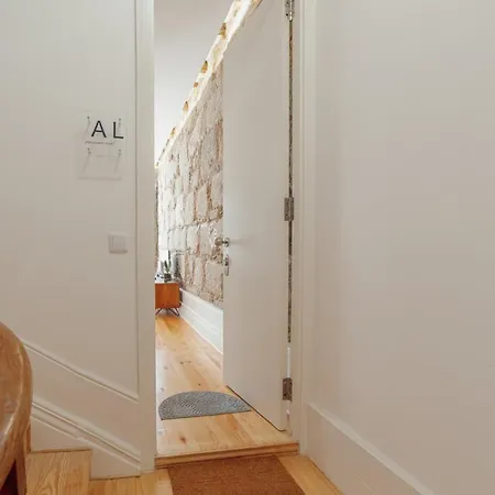 Elegant By Homing Apartment Porto